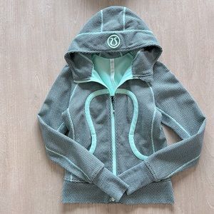 Lululemon Scuba Full-Zip Hoodie size 6
